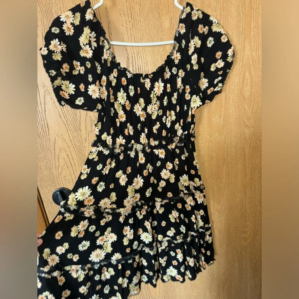Floral Dress - Picture 3 of 3
